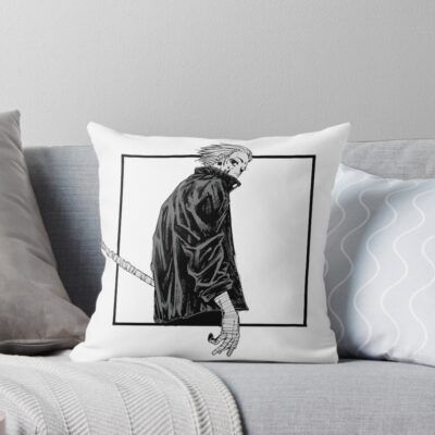 Gaku Throw Pillow